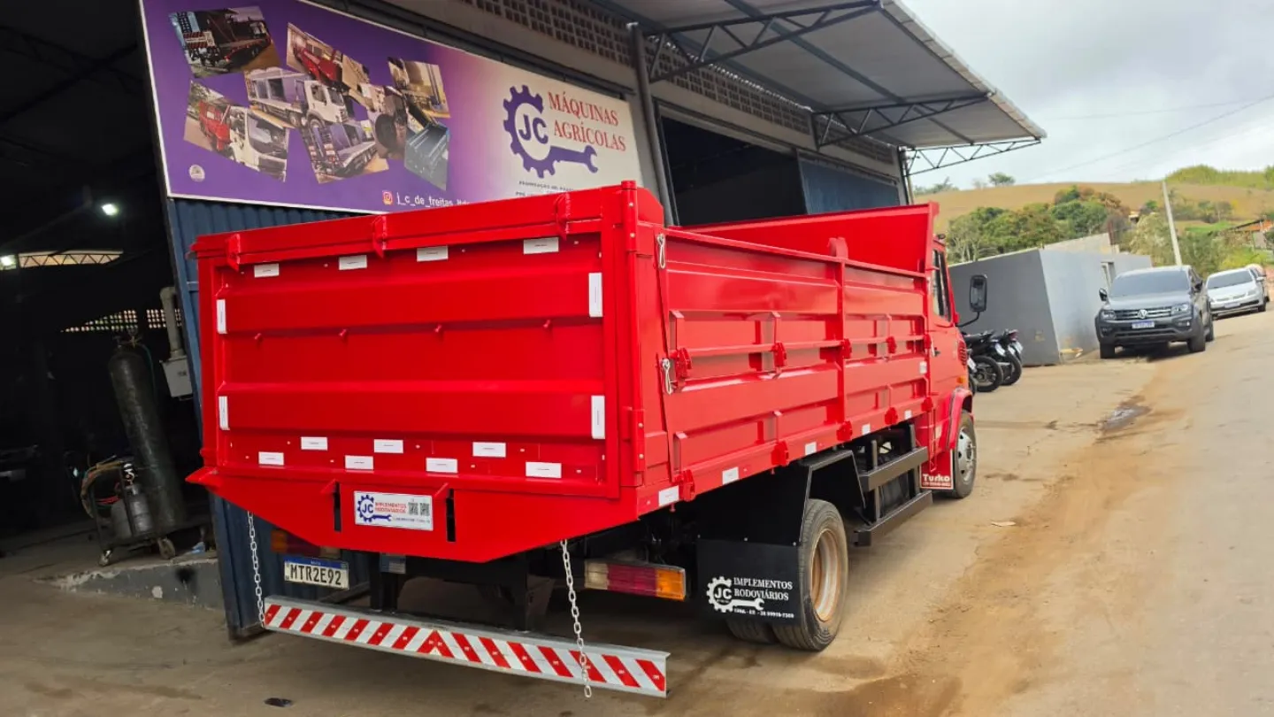 Caçamba agrícola para caminhão 3/4, fabricada pela JC